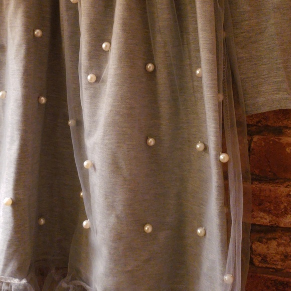 Gray with Pearl's Dress - Picture 2 of 6